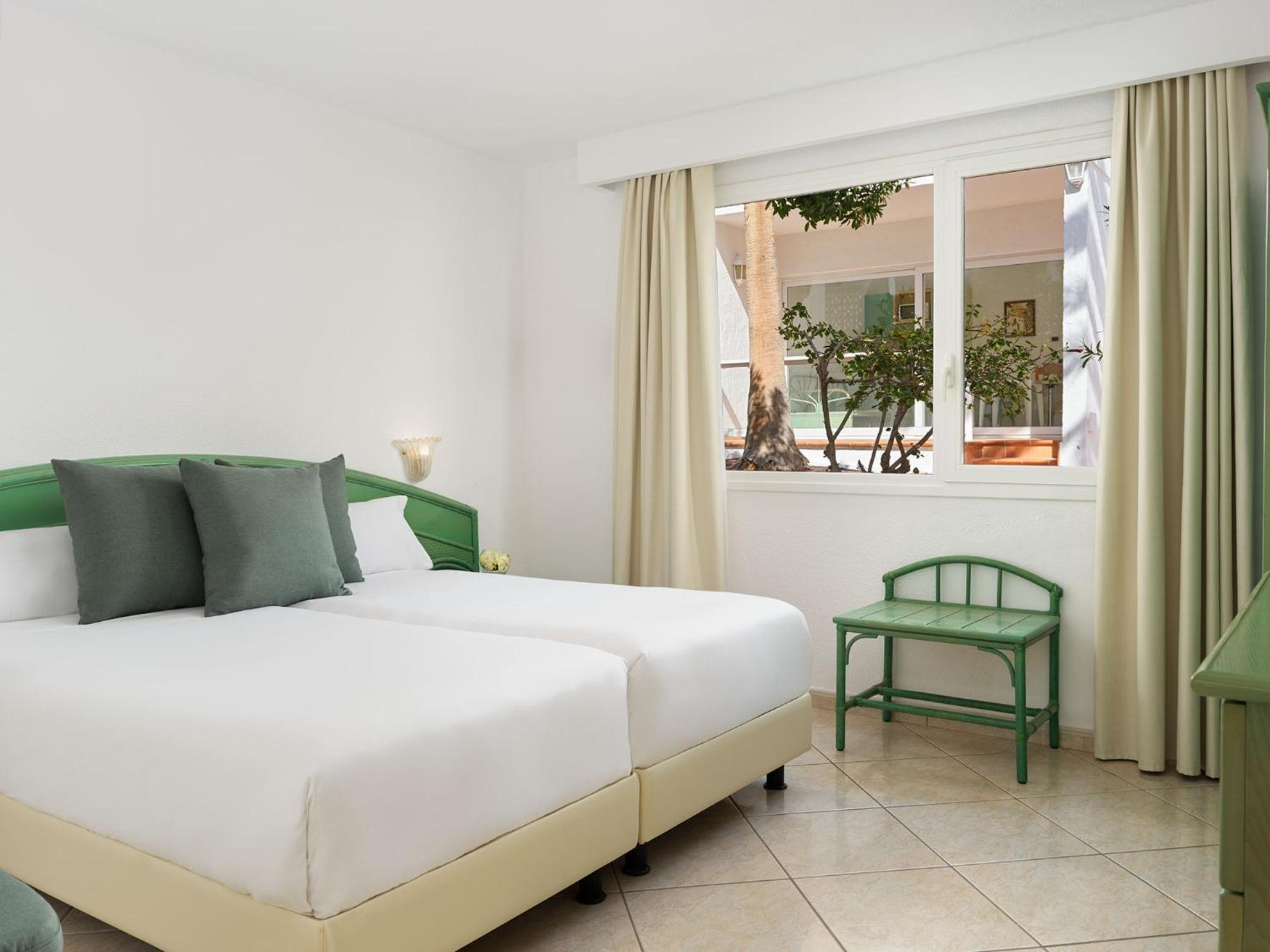 อพาร์ตโฮเทล เอสกินโซ แอนด์ มอนเต เดล มาร์ Apartment Playa De Esquinzo ภายนอก รูปภาพ